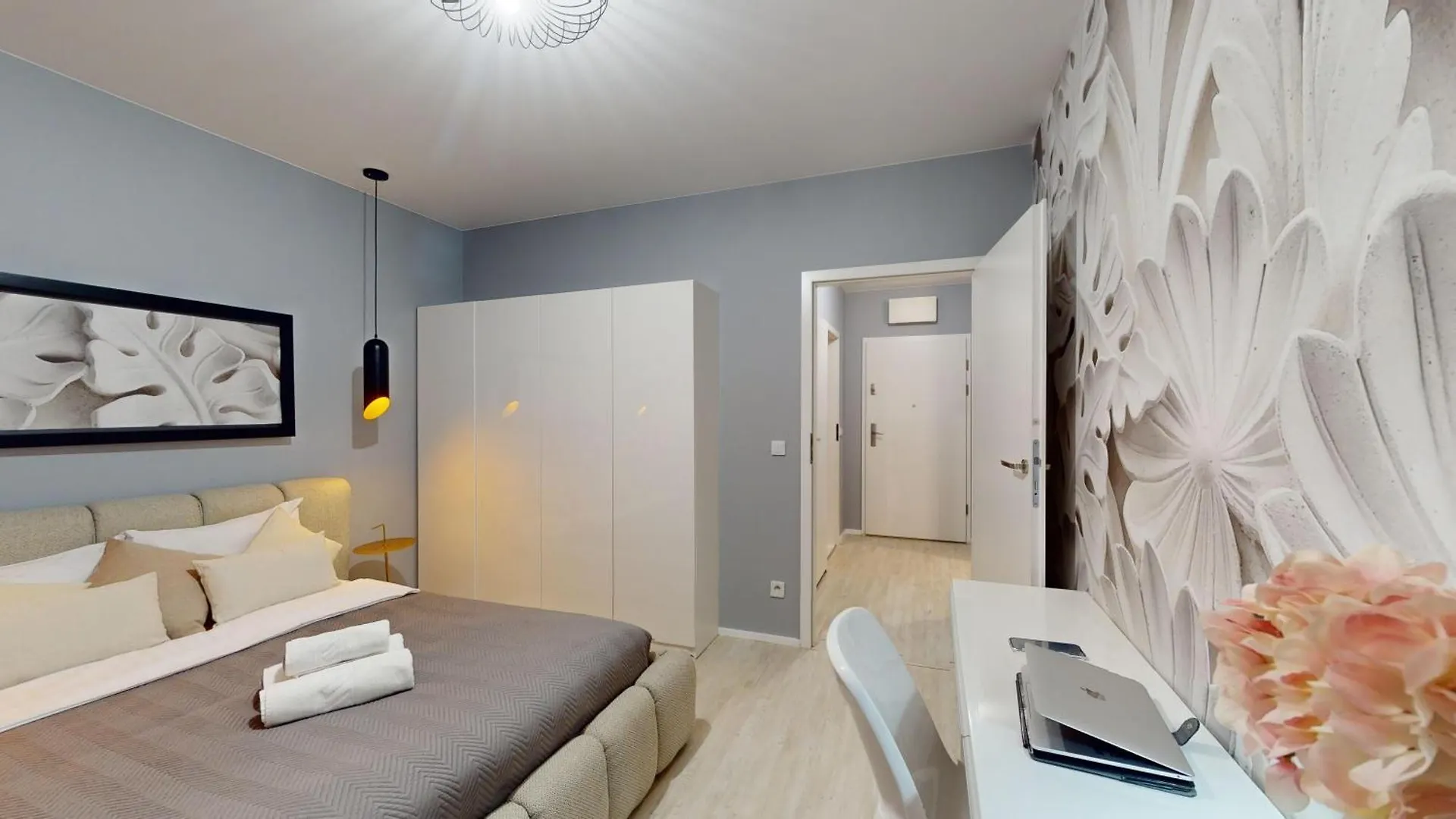Apartment Kurkowa 14 By The River - 900 Steps To Market Wroclaw