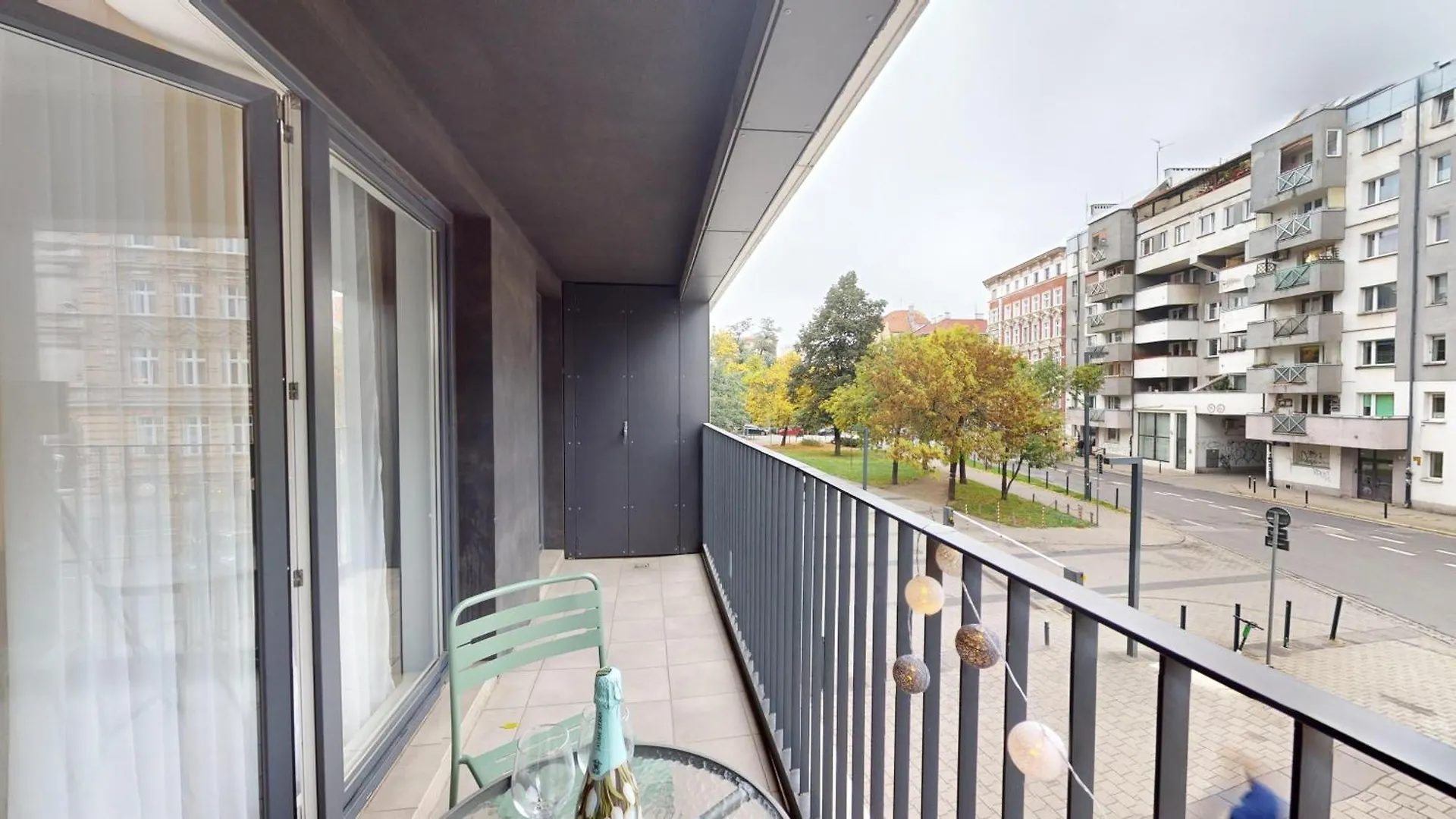 Apartment Kurkowa 14 By The River - 900 Steps To Market Wroclaw